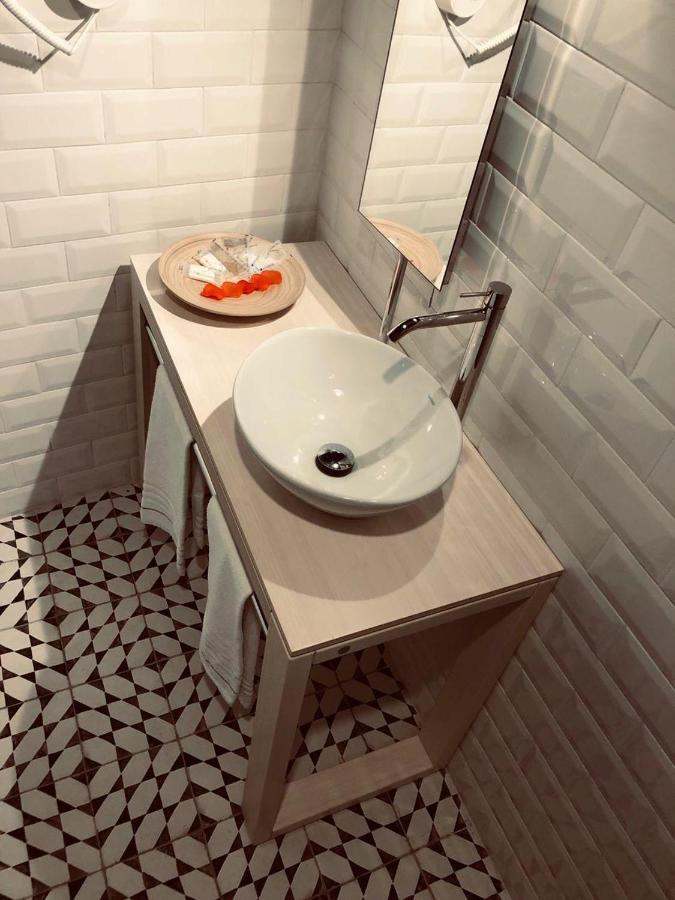 Alcapri Suite Napoli Centro Zewnętrze zdjęcie